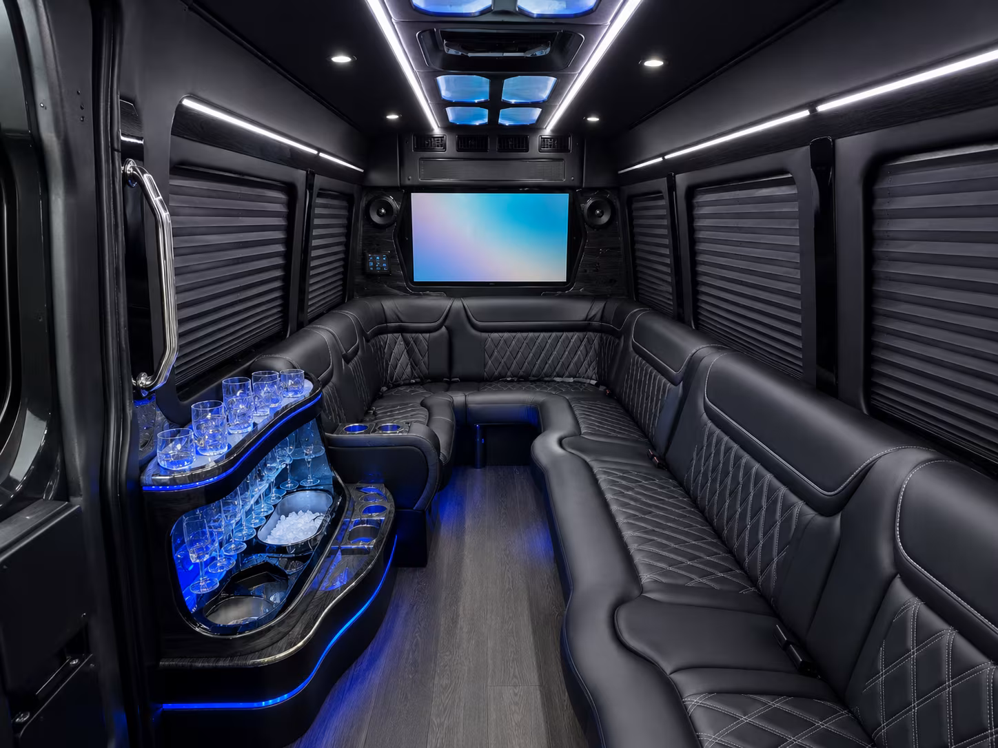 church bus rentals for conferences and denominational events in detroit