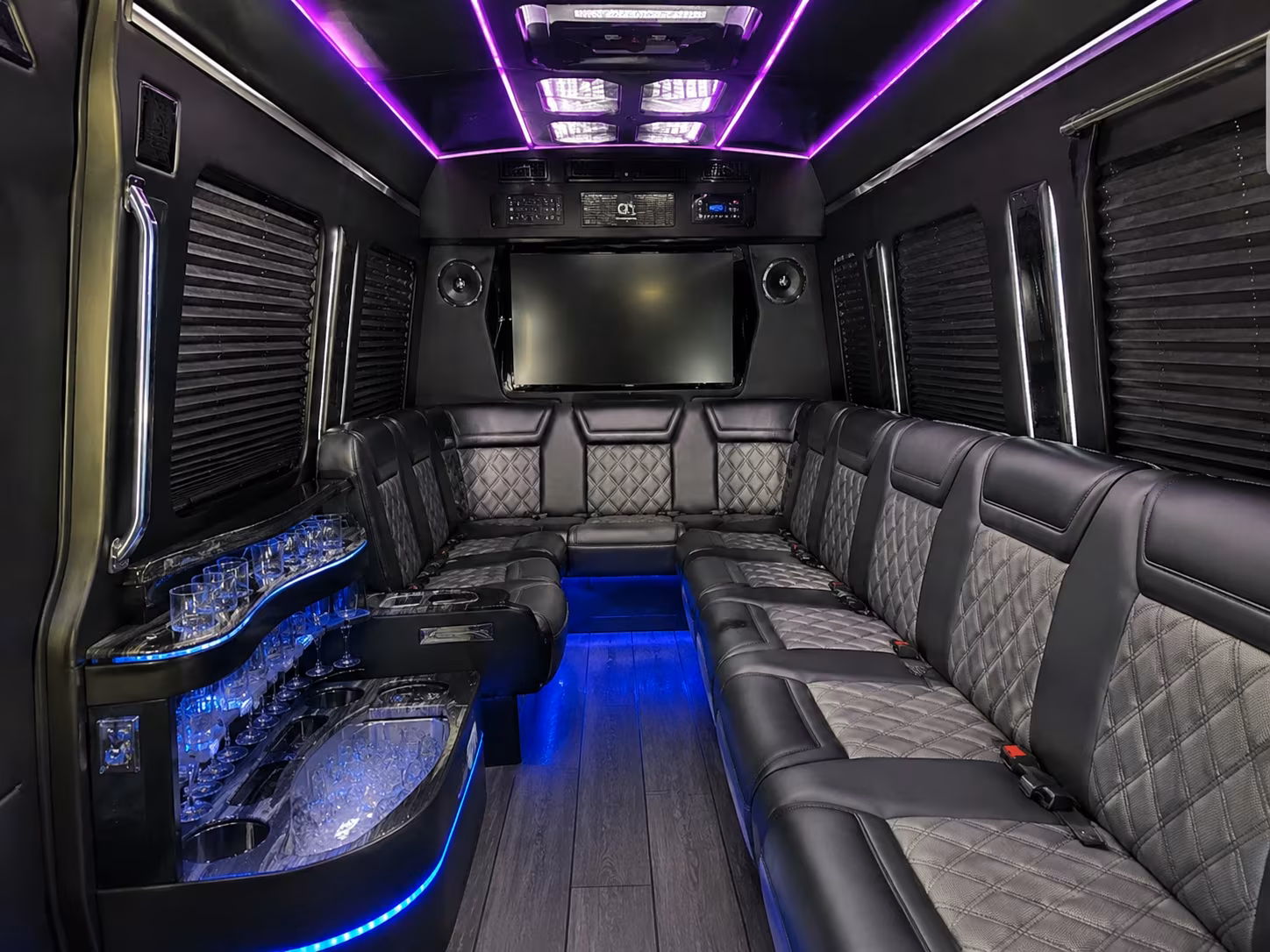 fan bus rentals to ford field comerica park and little caesars arena