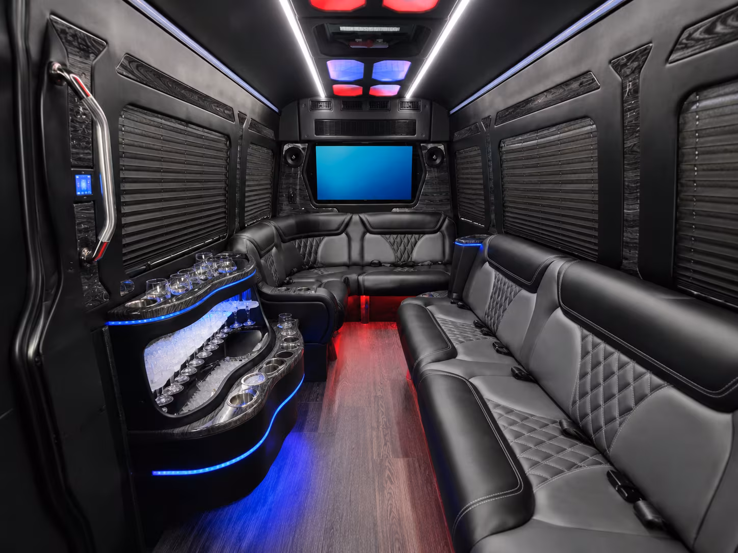 the right bus for federal agency meetings and court appearances in detroit